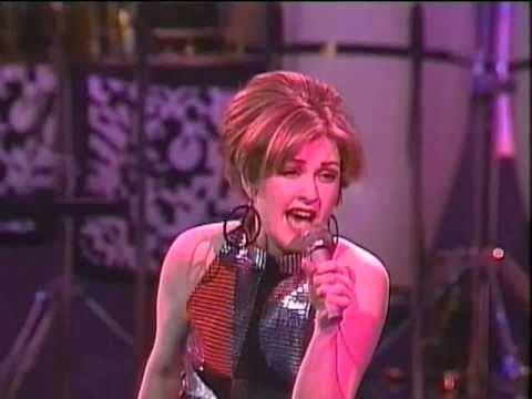 Cyndi Lauper — Ao Vivo em Yokohama